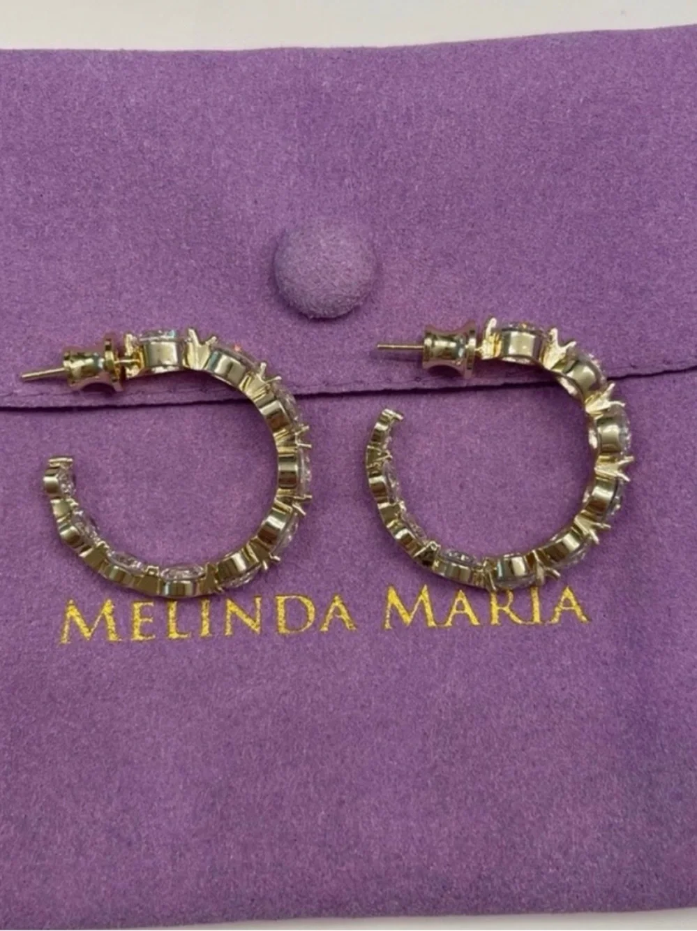 Melinda Maria She’s an Icon 1” hoops - Picture 7 of 7